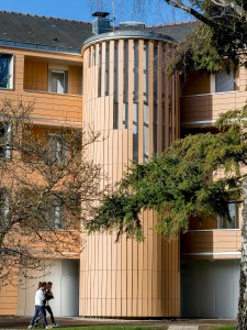 ESCALIER REHABILITATION THERMIQUE ECOLE SAINTE GENEVIEVE ATELIER D'ARCHITECTURE ELC